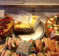 Twisted Sista - Phillip Island Accommodation