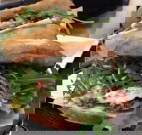 Dutch  Co - Phillip Island Accommodation