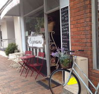 House Of Expressos - Phillip Island Accommodation