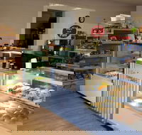 Les' Coffee and Sweets - Phillip Island Accommodation