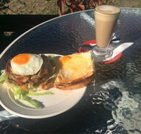 Robyn's Cafe - Phillip Island Accommodation