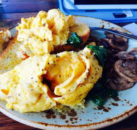Patissez - Phillip Island Accommodation