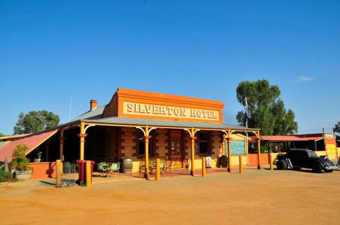 Silverton Hotel - Phillip Island Accommodation 0