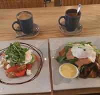 Chill In Cafe - Phillip Island Accommodation
