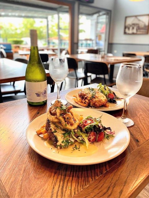 Commercial Hotel Redbank - Phillip Island Accommodation 1