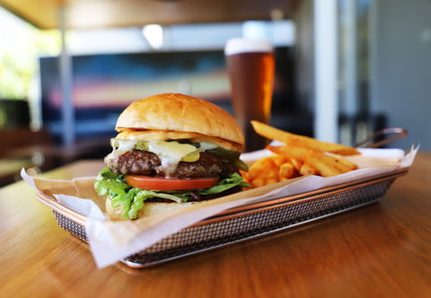 Heads Of Noosa Brewing Co. - Phillip Island Accommodation 1