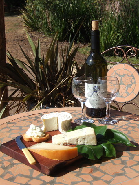 Cambray Cheese Farm Shop - Phillip Island Accommodation 2