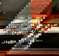 La Veen Coffee and Kitchen - Phillip Island Accommodation