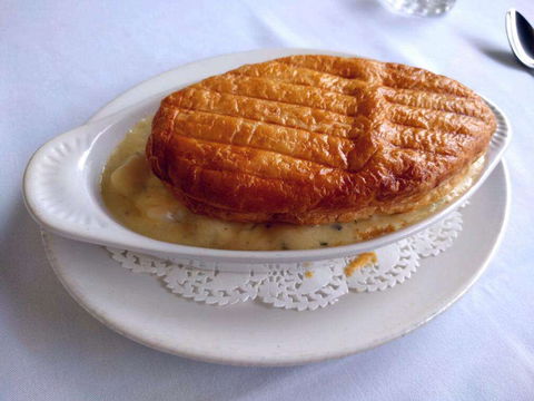 Barnacle Bills Seafood Inn - Phillip Island Accommodation 0