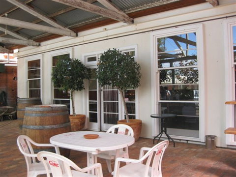 Star Hotel Ruthergen - Phillip Island Accommodation 1
