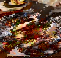 Dr Morse Bar  Eatery - Phillip Island Accommodation