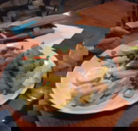 Eagle Hawk Hotel - Phillip Island Accommodation