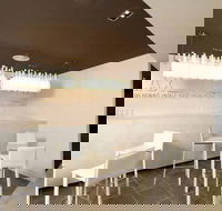 Fat Arnie Restaurant  Bar - Royal Pacific Hotel - Phillip Island Accommodation