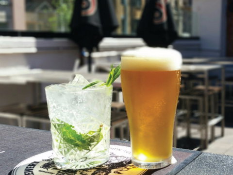 Hotel Sweeny's - Phillip Island Accommodation 0