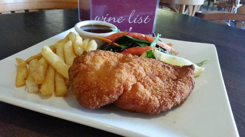 Bistro - Long Jetty Hotel - Phillip Island Accommodation 0