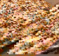 Domino's - Shepparton - Phillip Island Accommodation