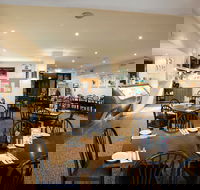 Palm Beach Hotel - Phillip Island Accommodation