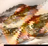 Red Rooster - Phillip Island Accommodation