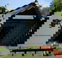 Drink Ottelia  Eat Fodder - Phillip Island Accommodation