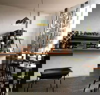 Rainbow Gallery  Cafe/Bar - Phillip Island Accommodation