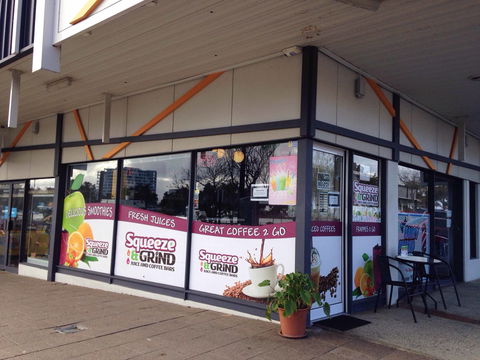 Squeeze & Grind, Juice And Coffee Bar - Phillip Island Accommodation 0