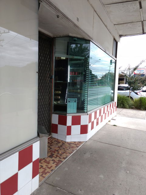 Traditional Tasty Treats - Phillip Island Accommodation 0