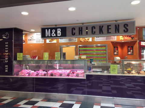M&B Chickens - Phillip Island Accommodation 0