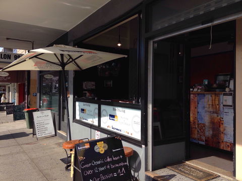 B-Line Cafe - Phillip Island Accommodation 0