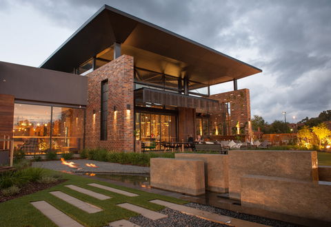 Junction Moama - Phillip Island Accommodation 1