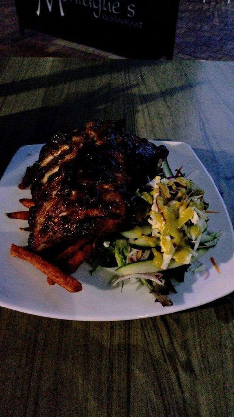 Montagues At The Riverside Hotel - Phillip Island Accommodation 0