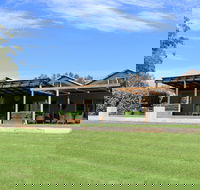 Two Rivers Wines - Phillip Island Accommodation