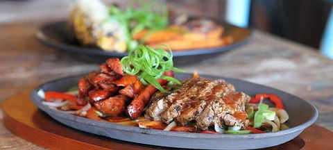 Cactus Jack's Bar & Grill - Phillip Island Accommodation 3