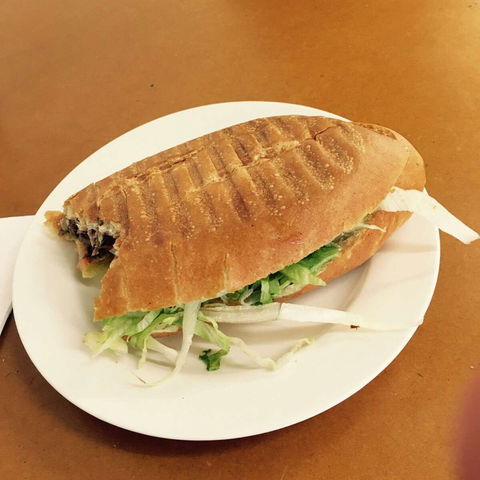 Peter's Fish & Chips - Phillip Island Accommodation 0