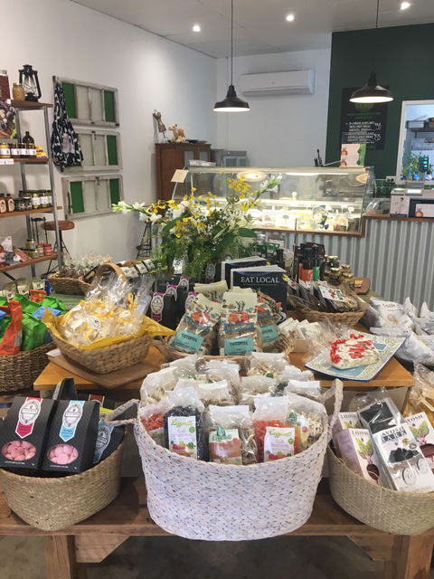 The Vintage Pickle - Phillip Island Accommodation 0