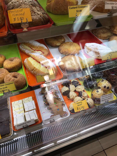 Toongabie Hot Bread - Phillip Island Accommodation 0