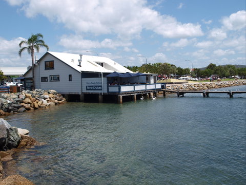 The Boatshed: Batemans Bay - Phillip Island Accommodation 0