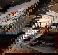 Architects and Heroes - Phillip Island Accommodation