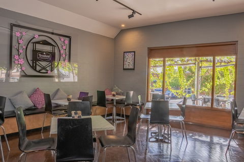 Breakout Brasserie Cafe - Phillip Island Accommodation 2