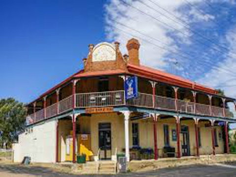 Ironbark Inn - Phillip Island Accommodation 0