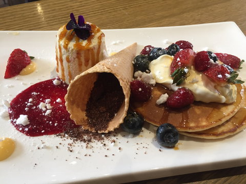 Zouz Cafe - Phillip Island Accommodation 0