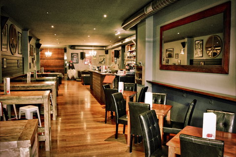 Bottlerocket Bar And Cafe - Phillip Island Accommodation 2