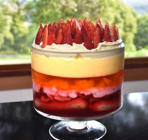 Arthouse Kitchen - Phillip Island Accommodation 9