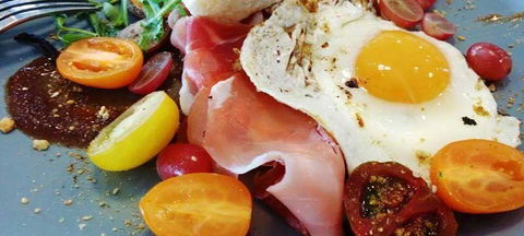 Arthouse Kitchen - Phillip Island Accommodation 4