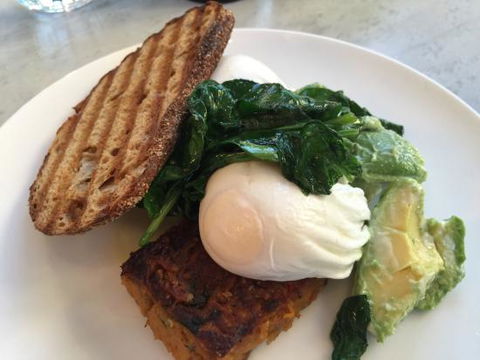 Cafe Lola - Phillip Island Accommodation 0