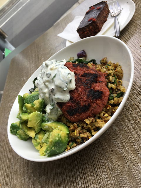 Cafe Lola - Phillip Island Accommodation 11