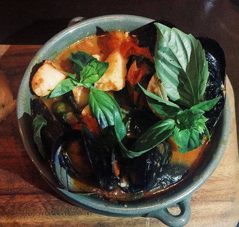 All' Antica Italian Restaurant & Pizzeria - Phillip Island Accommodation 11