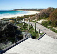 Bunkers Beach House - Phillip Island Accommodation
