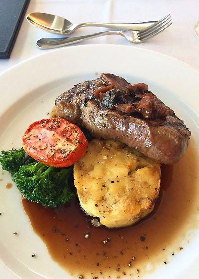 Surf Coast Hotel 100 The Esplanade Restaurant & Bar - Phillip Island Accommodation 10