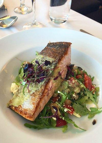 Surf Coast Hotel 100 The Esplanade Restaurant & Bar - Phillip Island Accommodation 11