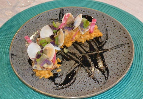 Surf Coast Hotel 100 The Esplanade Restaurant & Bar - Phillip Island Accommodation 2